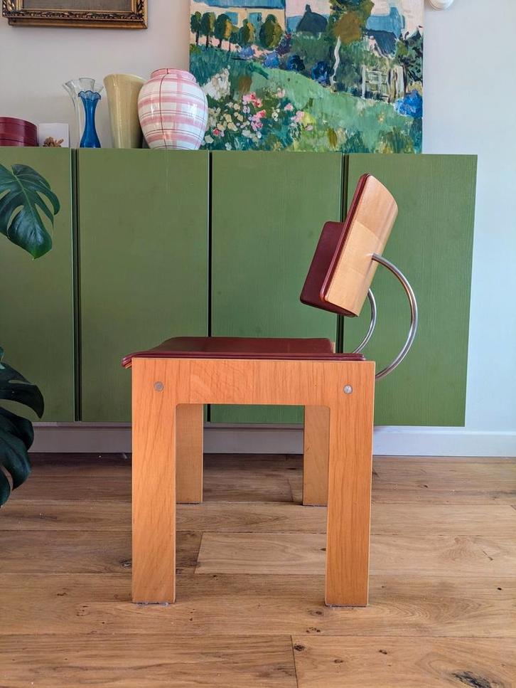 Vintage stoel Design onbekend met lederen zitting bordeaux, Huis en Inrichting, Stoelen, Gebruikt, Eén, Hout, Leer, Rood, Ophalen