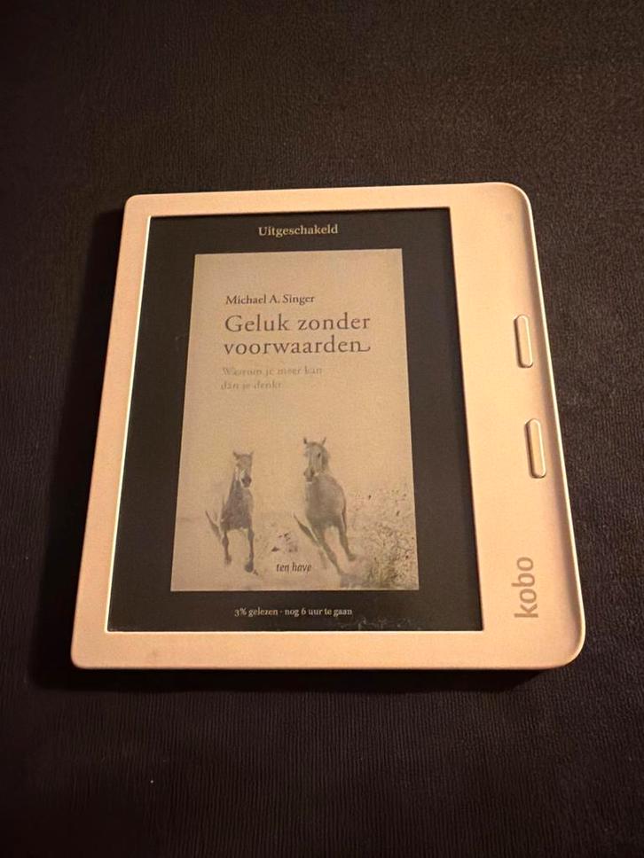 Kobo Libra 2 eReader wit, Computers en Software, E-readers, Zo goed als nieuw, 7 inch, 16 GB of meer, Bluetooth, Touchscreen, Waterbestendig