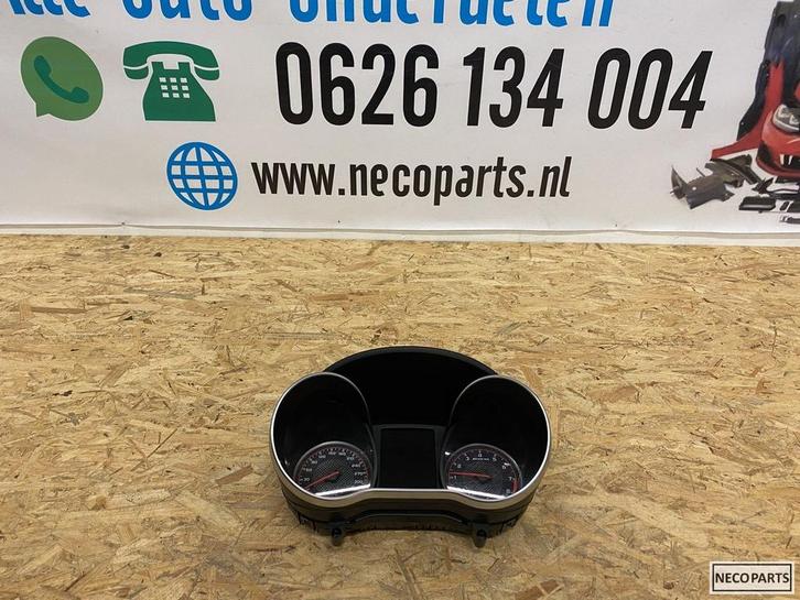 C KLASSE W205 C63 AMG TELLER TELLERKLOK A2059008445, Auto-onderdelen, Dashboard en Schakelaars