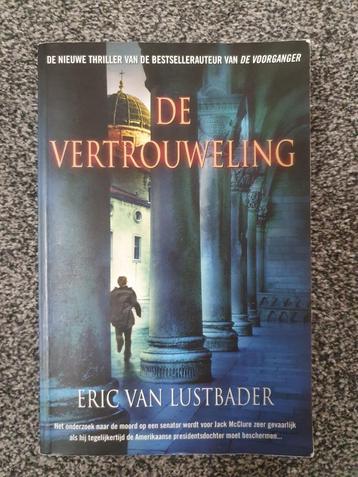 Leesboek De vertrouweling - Eric van Lustbader beschikbaar voor biedingen