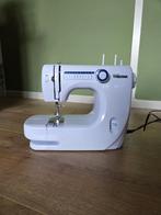 Tristar naaimachine, Hobby en Vrije tijd, Naaimachines en Toebehoren, Ophalen of Verzenden, Zo goed als nieuw, Naaimachine, Overige merken