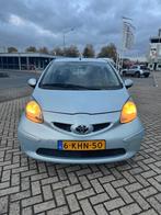 Toyota Aygo 1.0 12V Vvt-i 5DRS 2006 Blauw, Auto's, Voorwielaandrijving, Stof, Elektrische ramen, 68 pk