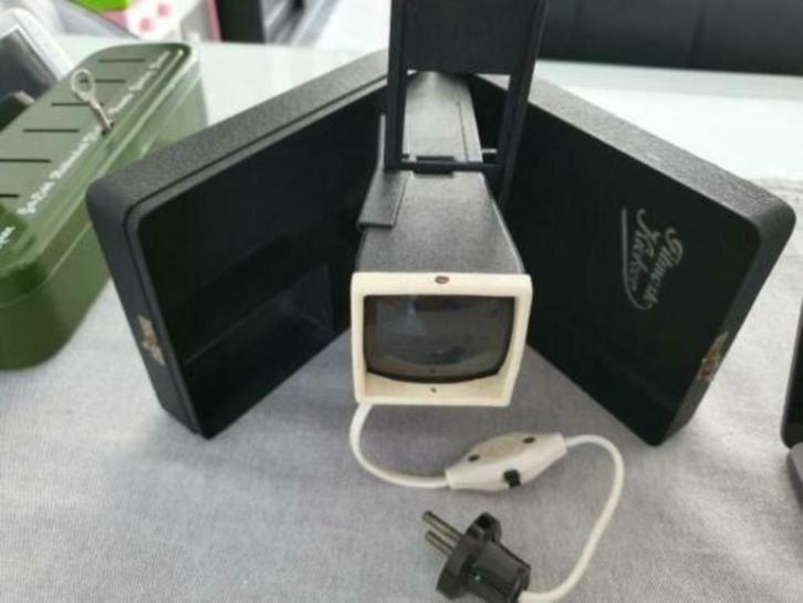 Antieke Diaprojector Filmosto Kieker ca1939 €49, Audio, Tv en Foto, Diaprojectors, Nieuw, Met scherm, Ophalen of Verzenden