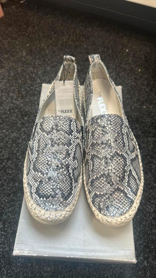 3)The Flexx loafers maat 38, Kleding | Dames, Schoenen, Nieuw, Espadrilles of Moccasins, Grijs, Ophalen of Verzenden