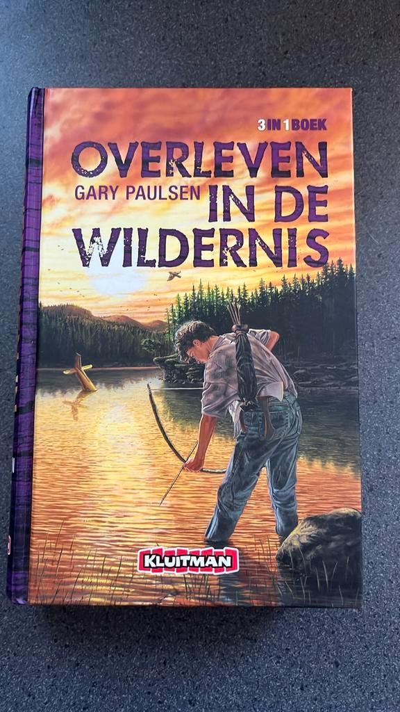Gary Paulsen - Overleven in de wildernis, Boeken, Kinderboeken | Jeugd | 10 tot 12 jaar, Zo goed als nieuw, Ophalen of Verzenden