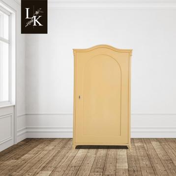 Landelijke klassieke kast, eendeurskast, legkast, linnenkast beschikbaar voor biedingen