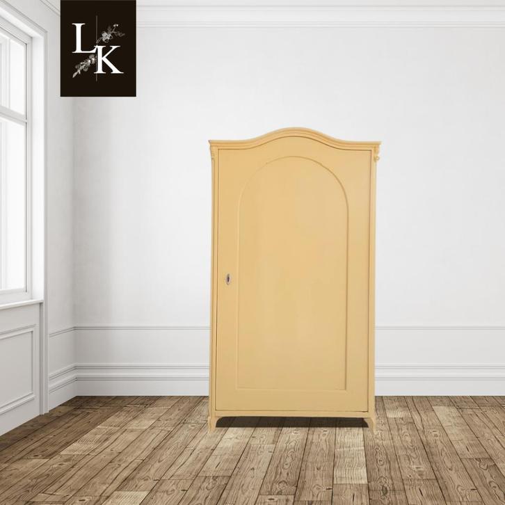 Landelijke klassieke kast, eendeurskast, legkast, linnenkast, Antiek en Kunst, Antiek | Meubels | Kasten, Ophalen of Verzenden
