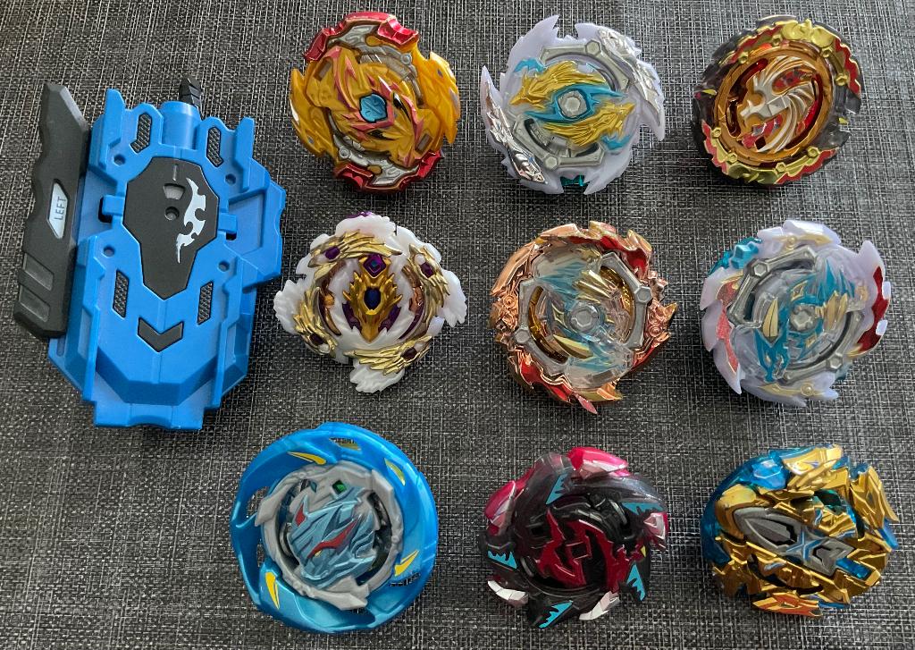 Beyblades 9 stuks + 1 Lancher, Verzamelen, Speelgoed, Ophalen, Gebruikt