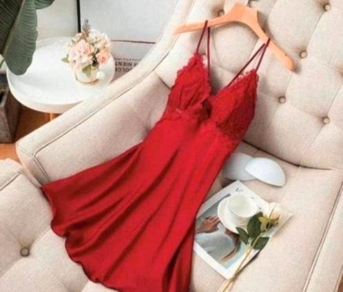 Prachtige zijdenlook nachthemd, tm 2XL, Kleding | Dames, Ondergoed en Lingerie, Hemd, Verzenden
