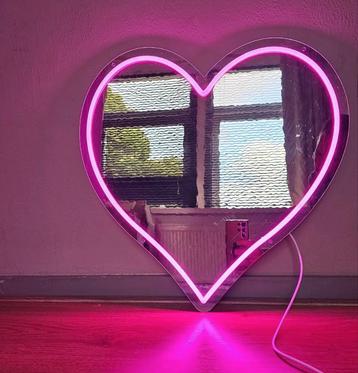 Nieuw Koopje! Neon led spiegel hartje hart love heel uniek!  beschikbaar voor biedingen