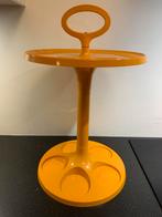 Vintage Flair Holland Gele Bijzettafel - Space Age Design, Huis en Inrichting, Tafels | Bijzettafels, 45 tot 60 cm, Kunststof