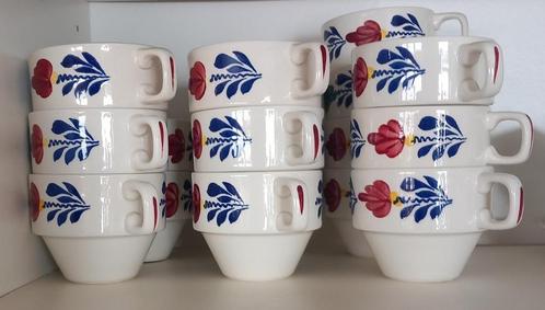 Boerenbont stapelkoppen en mokka kopjes van mokka servies, Huis en Inrichting, Keuken | Servies, Zo goed als nieuw, Kop(pen) en/of Schotel(s)