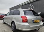 Toyota Avensis wagon 1.8 VVTi Linea Luna (bj 2005), Auto's, Toyota, Voorwielaandrijving, 65 €/maand, 1794 cc, 4 cilinders