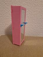 Barbie Mattel workout center kast.
Spiegel aan de achterkant, Ophalen of Verzenden, Poppenhuis