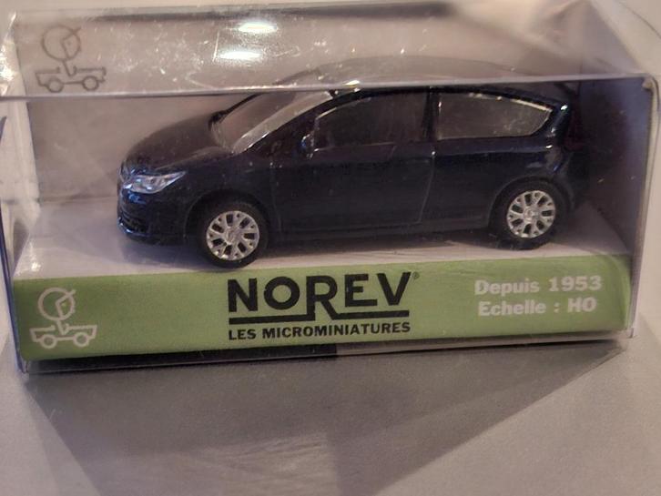1:87 Citroen C4 donkerblauw in OVP Norev € 12, Hobby en Vrije tijd, Modelauto's | 1:87, Zo goed als nieuw, Auto, Overige merken