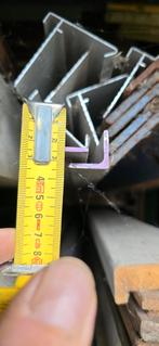 Rvs hoeklijn 25x25x3mm 3000mm lang, Ophalen, Nieuw