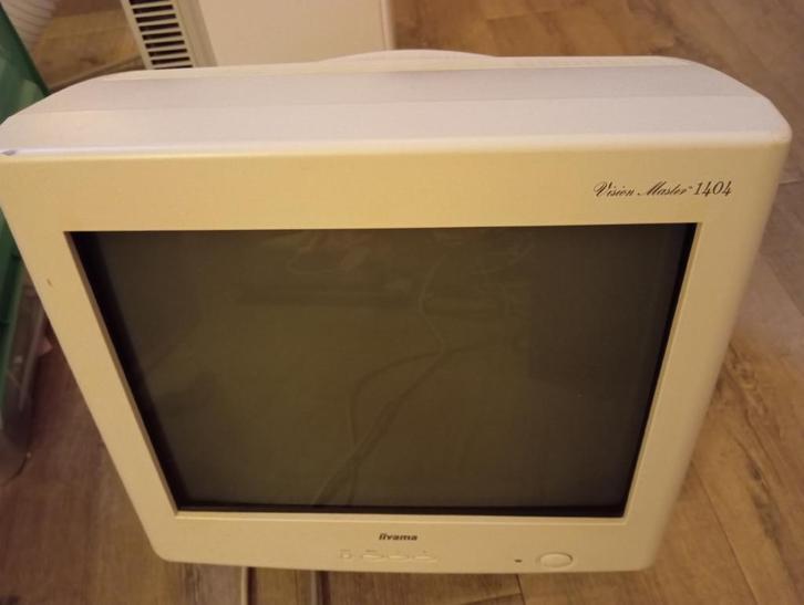 CRT Monitor - IIyama Vision Master 1404, Computers en Software, Monitoren, Gebruikt, 60 Hz of minder, VGA, Overige typen, Overige resoluties