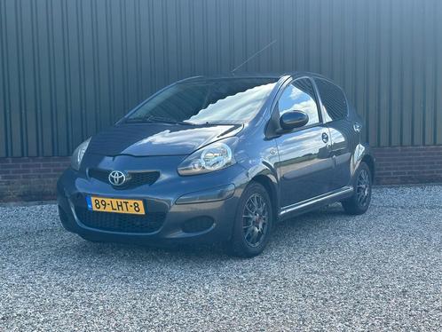 Toyota Aygo 1.0-12V Comfort 5 deurs /Nieuwe APK/LMV, Auto's, Toyota, Bedrijf, Te koop, Aygo, ABS, Airbags, Centrale vergrendeling