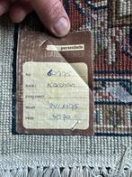 Antieke kleden Vintage groot klein 241x175 perzisch tapijt, Ophalen, Zo goed als nieuw