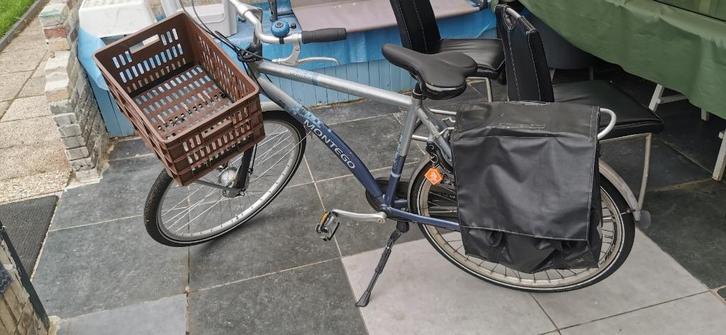 Montego Fiets met Krat en Fietstas met terugtraprem Compleet, Fietsen en Brommers, Fietsen | Heren | Herenfietsen, Gebruikt, Overige merken