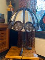 Vintage bamboe manou rotan tafellamp met mooie kap, Ophalen of Verzenden, Zo goed als nieuw
