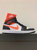 Nike Air Jordan 1 Mid Zig Zag | Maat 43 | Nieuw, Zwart, Info@nike.com, Nike, Nieuw