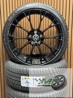 19" Vw Golf R GTI WARMENAU estoril BLACK WINTER 235 35 OEM, 19 inch, Banden en Velgen, Nieuw, 235 mm