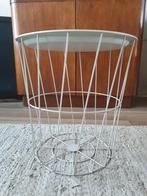 Gratis IJzeren mand / tafeltje met dienblad, Ophalen, Gebruikt, Rond, Metaal