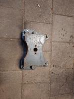 Fendt 400 ondertrekhaak, Ophalen