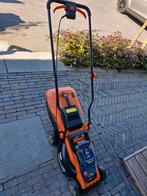 Elektrische grasmaaier powerplus, Cirkelmaaier, Ophalen of Verzenden, Zo goed als nieuw, Powerplus