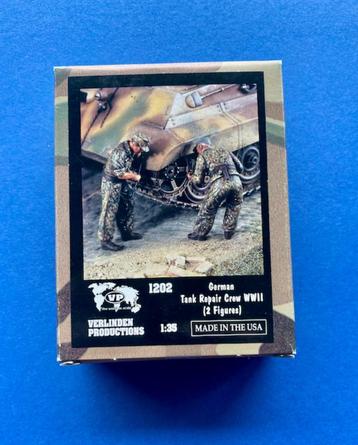 Verlinden	1202	German Tank Repair Crew WWII (2 Figures)	1/35 beschikbaar voor biedingen
