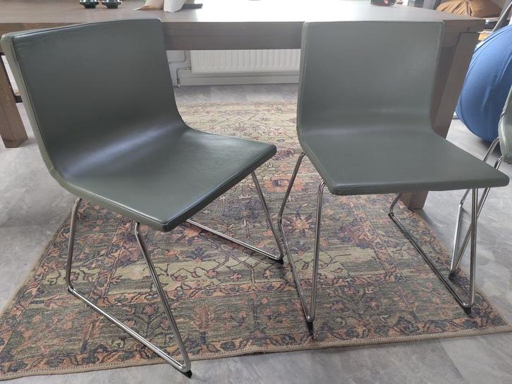 Eetkamerstoelen (4x), Huis en Inrichting, Stoelen, Gebruikt, Vier, Kunststof, Metaal, Overige materialen, Overige kleuren, Ophalen