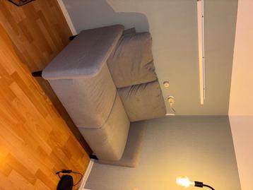 Bankje gratis af te halen morgenochtend