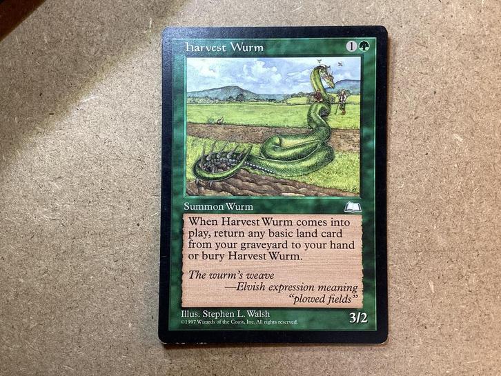 1x Harvest Wurm (Good), Hobby en Vrije tijd, Verzamelkaartspellen | Magic the Gathering, Gebruikt, Losse kaart, Ophalen of Verzenden