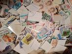 100 Wereld Postzegels Afgeweekt, Postzegels en Munten, Postzegels | Volle albums en Verzamelingen, Ophalen of Verzenden, Nederland en Buitenland