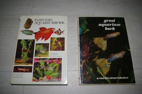 Twee aquariumboeken Z.g.a.n., Dieren en Toebehoren, Vissen | Aquaria en Toebehoren, Zo goed als nieuw, Overige typen, Ophalen of Verzenden