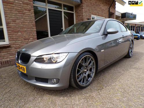 BMW 3-serie Coupé 325i High Executive Automaat / Clima / Na, Auto's, BMW, Bedrijf, Te koop, 3-Serie, ABS, Airbags, Airconditioning