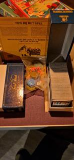 Trivial Pursuit 2e Editie, Hobby en Vrije tijd, Gezelschapsspellen | Bordspellen, Vijf spelers of meer, Ophalen of Verzenden, Gebruikt