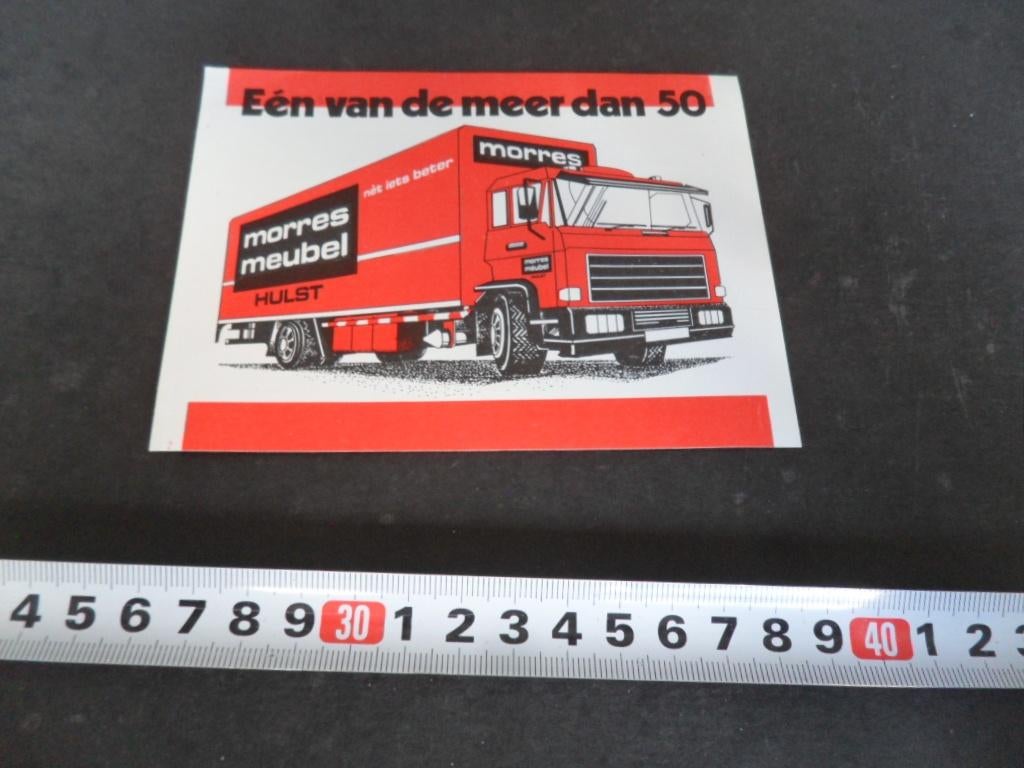 sticker Hulst MORRES MEUBEL E:en van de meer dan 50, Ophalen, Zo goed als nieuw