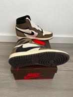 Nike Air Jordan 1 Low Travis Scott Dark Mocha, Ophalen of Verzenden, Nieuw, Bruin