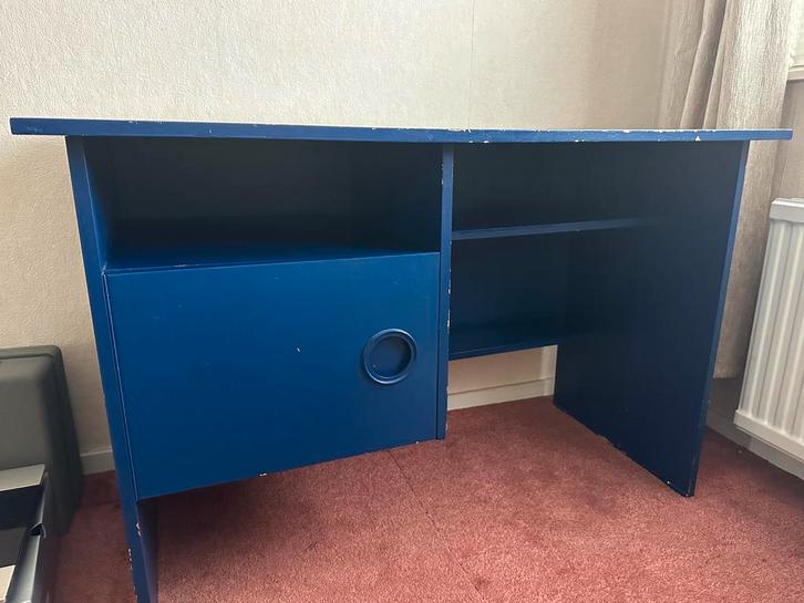 Kinder- tiener bureau jaren 70 gratis afhalen, Huis en Inrichting, Bureaus, Gebruikt, Bureau, Ophalen