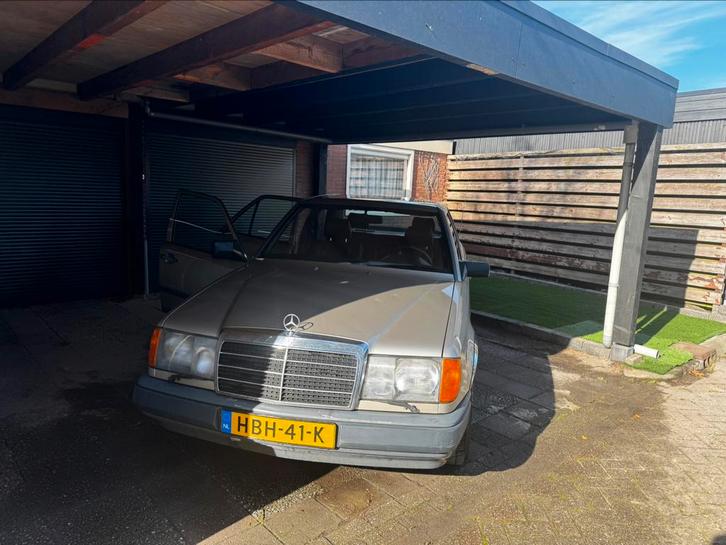 Mercedes-Benz 300E 4Matic MEMORY | LEER | OPEN DAK 1987, Auto's, Oldtimers, Particulier, ABS, Airbags, Airconditioning, Elektrische stoelverstelling