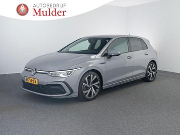 Volkswagen Golf 1.5 TSI | R-Line | ACC | Carplay | beschikbaar voor biedingen