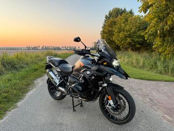 BMW R 1250 GS - TRIPLE BLACK beschikbaar voor biedingen