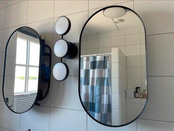 2 Lindbyn IKEA spiegels met handige opbergruimte beschikbaar voor biedingen