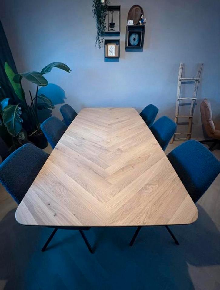 Visgraat eettafel - 6-8 persoons - afgeronde hoeken, Huis en Inrichting, Tafels | Eettafels, Zo goed als nieuw, 100 tot 150 cm