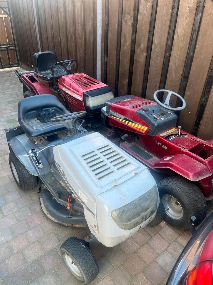 3 Zitmaaiers Zonder Motor - Onderdelen of Reparatie, Tuin en Terras, Grasmaaiers, Gebruikt, Benzine-grasmaaier, 40 t/m 49 cm, Cirkelmaaier