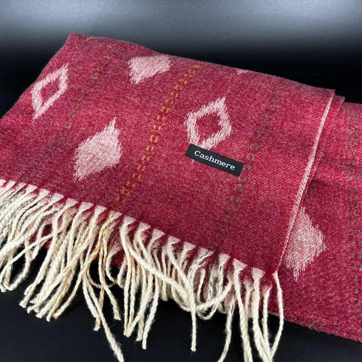 sjaal raspberry kasjmier unisex 67x180 cm, Kleding | Dames, Mutsen, Sjaals en Handschoenen, Zo goed als nieuw, Sjaal, Maat 46/48 (XL) of groter