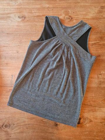 Zilver glitter top met gekruiste rug - maat XS (valt als M) beschikbaar voor biedingen