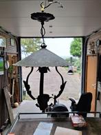 smeedijzeren hanglamp, Huis en Inrichting, Lampen | Hanglampen, Gebruikt, Smeedijzer, Ophalen of Verzenden, Glas